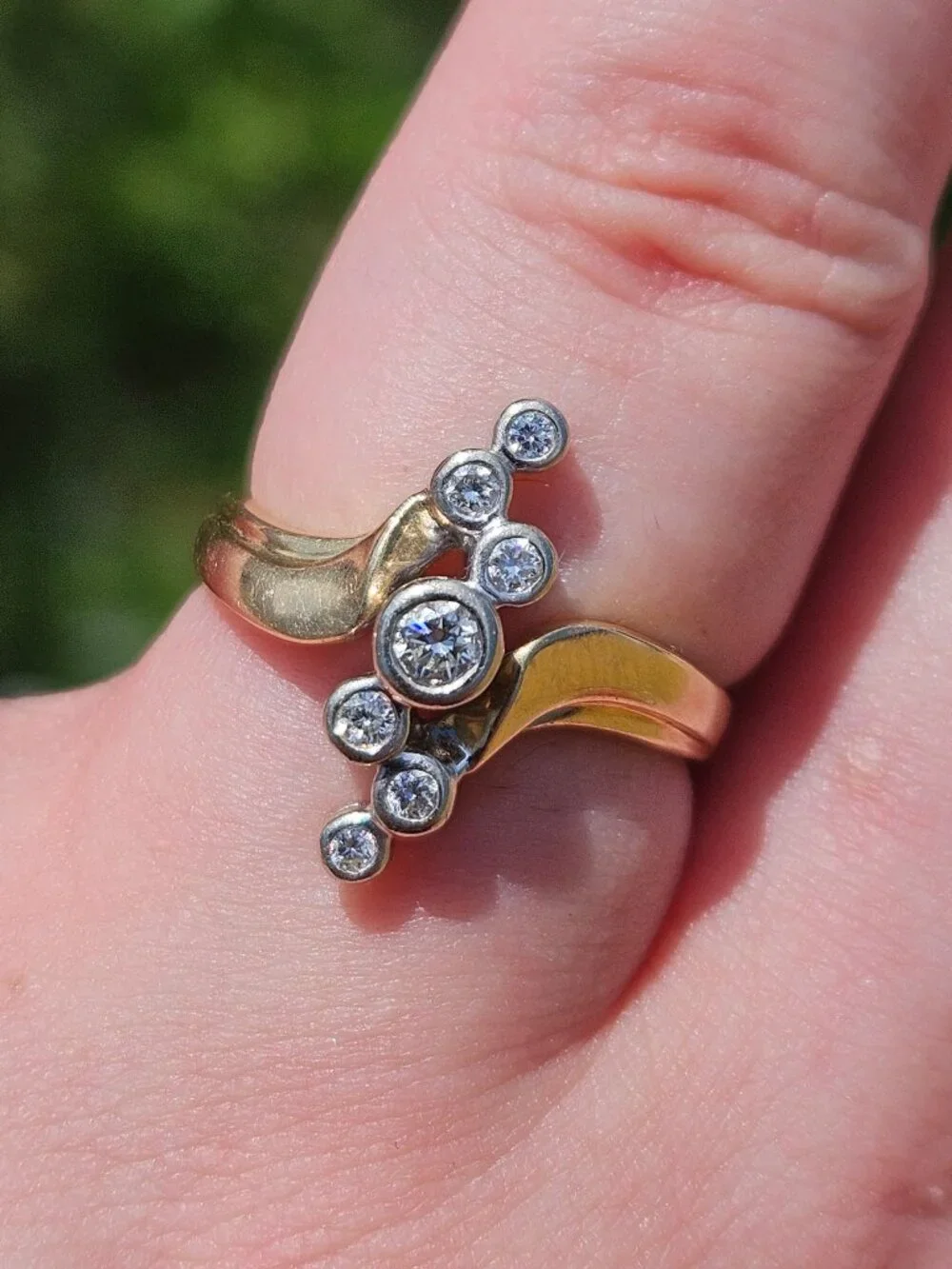 14K Yellow Gold Diamond Offset Vertical Band Cocktail Ring 0.26TCW Size 6.75